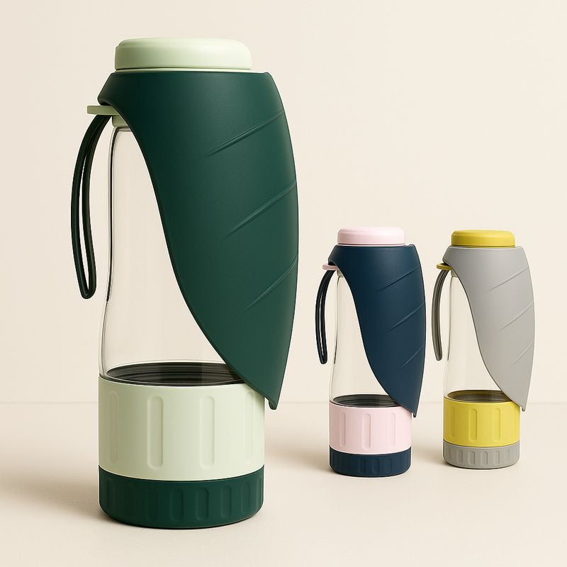 DOGGOSIP – Dé Oplossing voor Hondeneigenaars: Waterfles & Snackhouder  in Één Compact Toestel!